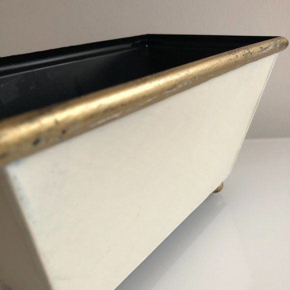 Hand-painted Ivory Tole Metal Bin-Gold Rubbed Edge - Picture 2 of 9